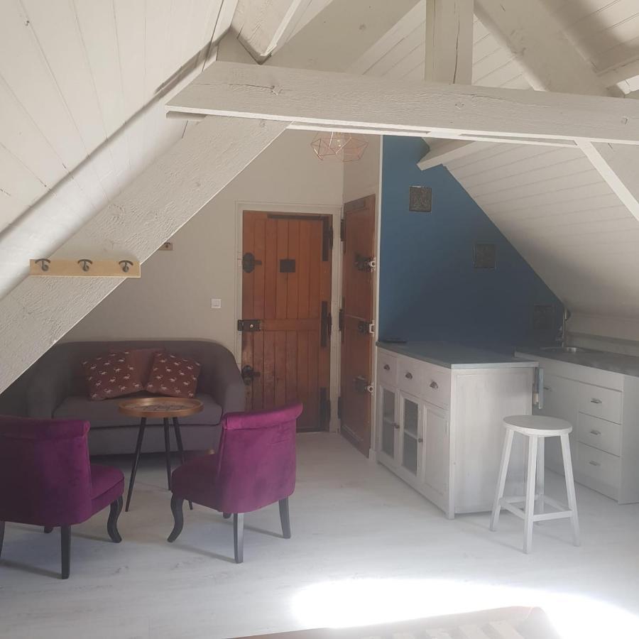 Les gîtes équestre de ninon Moult Extérieur photo